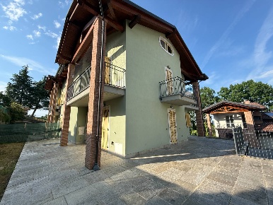 Foto Appartamento in strada Pracarbone, Villanova Mondovì Centro di 113 m²