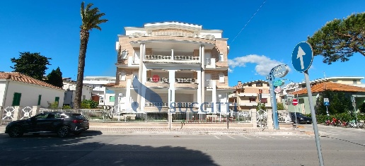 Foto Appartamento in Lungomare Sirena angolo Via Gabriele D'Annunzio,