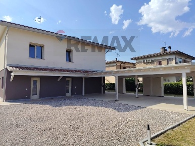 Foto Appartamento in Beato angelo Macrini 68, Ceresara Centro di 78 m²