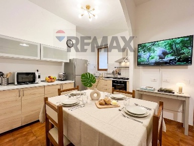 Foto Appartamento in via ingegner Porru 1, Tonara di 79 m² con 3 locali
