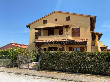 Foto Appartamento a Campiglia Marittima di 72 m² con 4 locali in vendita