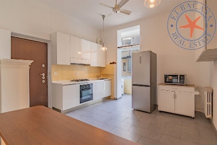 Foto Appartamento in Via Broletto, Milano Duomo di 135 m² con 5 locali
