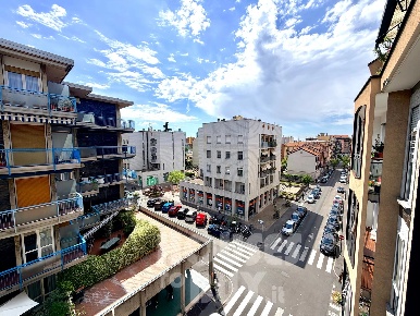 Foto Appartamento in Via Gorizia 30, Sesto San Giovanni Centro con 4 locali