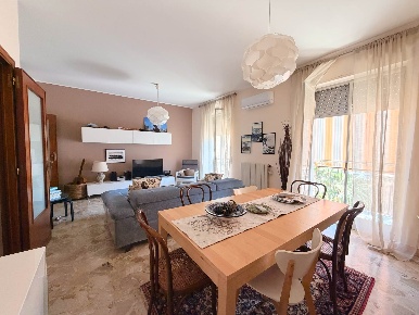 Foto Appartamento in Viale Teracati  180, Siracusa Santa Panagia - Teracati