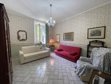 Foto Appartamento a Follonica Centro di 78 m² con 4 locali in vendita