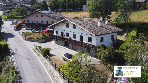 Foto Villa bifamiliare in località Senin, Saint-Christophe Chef Lieu