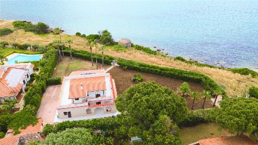 Foto Villa unifamiliare in VIA DELLE BERMUDA 9, Siracusa Arenella di 185 m²