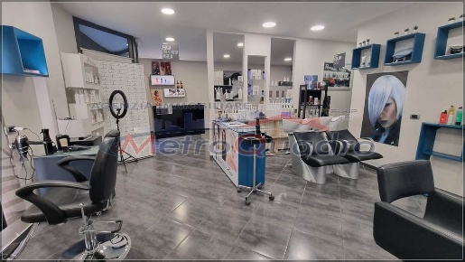 Foto Locale commerciale a Canicattì di 175 m² in vendita