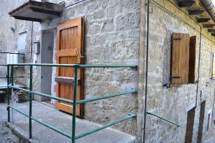 Foto Casa indipendente a Grizzana Morandi Stanco Di Sopra di 50 m²