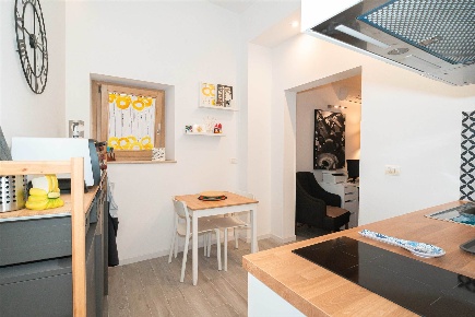 Foto Appartamento in Via Zaccà Rosolia 2/A, Catania di 50 m² con 2 locali