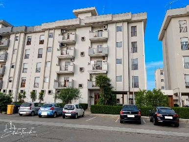 Foto Appartamento in VIA BACHELET 15, Palagiano di 90 m² con 4 locali