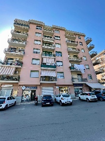 Foto Appartamento in P.ZA DELLA REGIONE 5, San Cataldo Centro di 130 m²