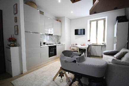 Foto Appartamento in Vicolo Cesare Battisti 10, Bollate di 54 m² in vendita