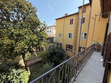 Foto Appartamento a Firenze Duomo di 61 m² con 3 locali in affitto