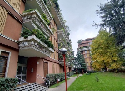 Foto Appartamento a Segrate Milano Due di 130 m² con 5 locali in vendita