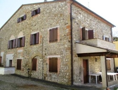 Foto Appartamento a Proceno di 76 m² con 3 locali in vendita