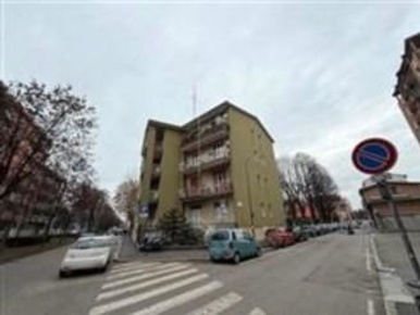 Foto Appartamento a Sesto San Giovanni Rondò - Torretta di 77 m² in vendita