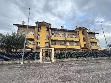 Foto Appartamento a Desio di 40 m² con 1 locali in vendita