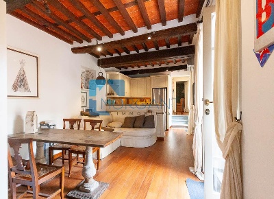 Foto Appartamento a Pietrasanta di 113 m² con 3 locali in vendita