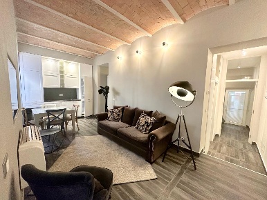 Foto Appartamento a Pietrasanta di 60 m² con 4 locali in vendita