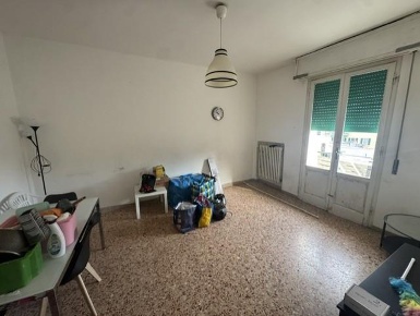Foto Appartamento a Pisa Stazione Centrale di 85 m² con 4 locali in vendita