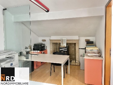 Foto Ufficio in Corso Vittorio Emanuele, Mantova Centro di 50 m² in affitto