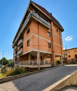 Foto Appartamento in Via Palermo, Perugia Semicentro - Stazione di 120 m²