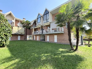 Foto Appartamento in Via Don Minzoni 21, Manta di 113 m² con 5 locali