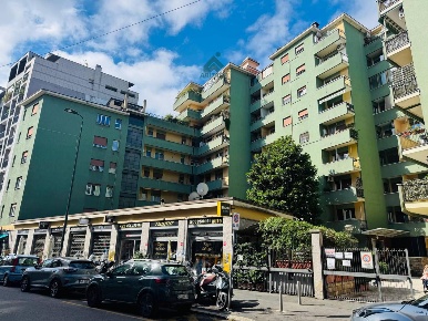 Foto Appartamento in VIA Monte Generoso 53, Milano Certosa di 80 m²