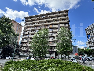 Foto Appartamento in Corso Cosenza 85, Torino Mirafiori Nord di 110 m²