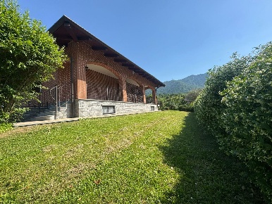 Foto Villa unifamiliare in Alpignano, Val della Torre di 145 m² in vendita