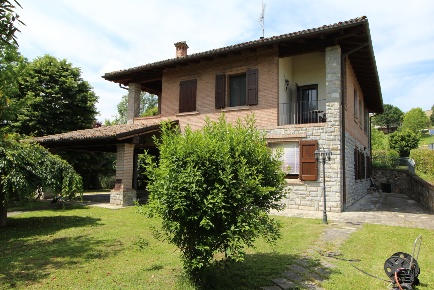 Foto Casa indipendente in Via Ciano, Valsamoggia Castelletto di 390 m²