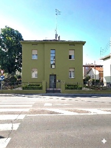 Foto Villa bifamiliare in Via Volturno 104, Parma Ospedale - Volturno
