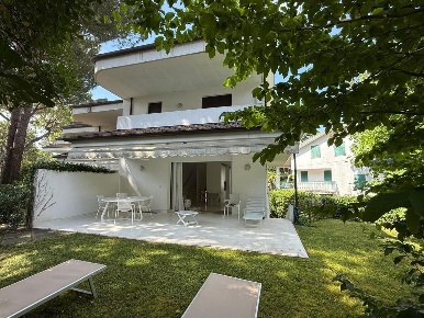Foto Villa unifamiliare in Arco della Luna 16, Lignano Sabbiadoro Centro