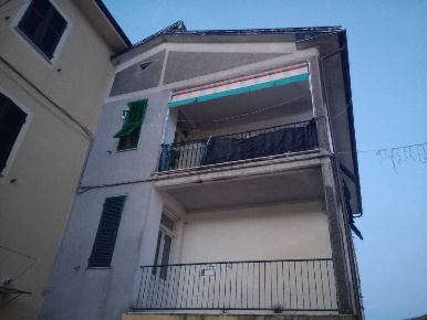 Foto Appartamento in Via 4 Novembre 19, Carro Castello di 85 m² in vendita