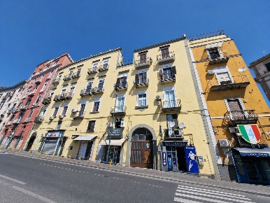 Foto Appartamento in Via Salvator Rosa 296, Napoli di 150 m² con 5 locali