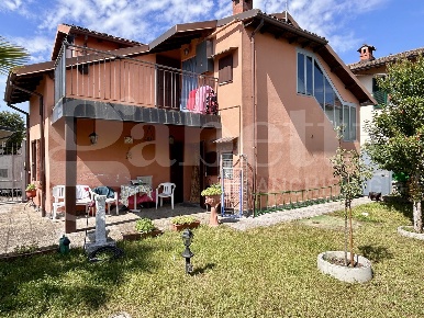 Foto Casa indipendente in Via roma 6, Zerbolò Centro di 120 m² con 3 locali