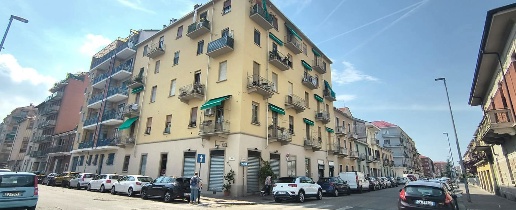 Foto Negozio in Via Spotorno 45, Torino Nizza Millefonti di 39 m²