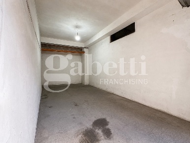 Foto Box in Via Padereterno 16, Marano di Napoli Centro di 21 m² in vendita