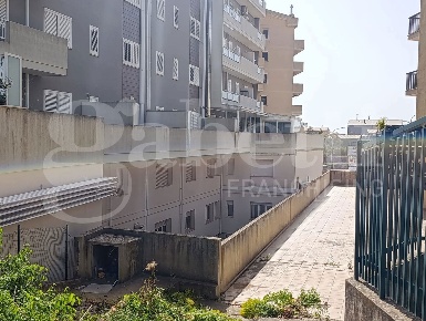 Foto Ufficio in Via ALDO LICITRA 11, Ragusa Croce - Selvaggio di 500 m²