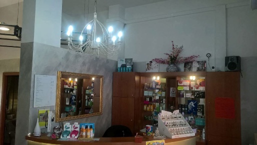 Foto Attività commerciale in Via XXV APRILE 63, Nichelino di 150 m²