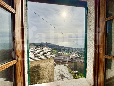 Foto Casa indipendente in Via Raffo 24, Cogorno Centro di 120 m² in vendita