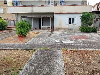 Foto Appartamento in LocalitÃ  Tutuni 3Â° traversa 2, Vitulazio di 90 m²