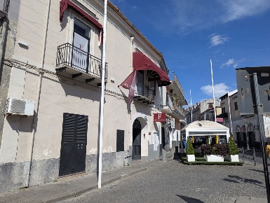 Foto Negozio a Caivano Centro di 30 m² con 1 locali in vendita