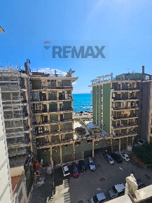 Foto Appartamento in Via Giovanni Santoro 14, Salerno Centro di 125 m²