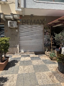 Foto Negozio in Via Camillo Camilliani 124, Palermo di 40 m² con 1 locali