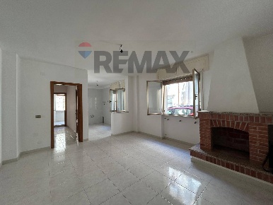 Foto Appartamento in Via Leonardo Da Vinci 7, Ischitella Centro di 67 m²