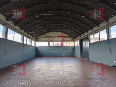 Foto Magazzino in Via Del Lavoratore, Venezia Marghera - Catene di 320 m²