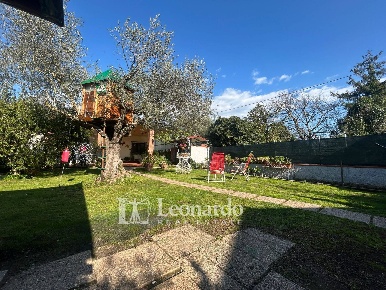 Foto Casa indipendente in via fratelli rosselli, Camaiore Lido di Camaiore