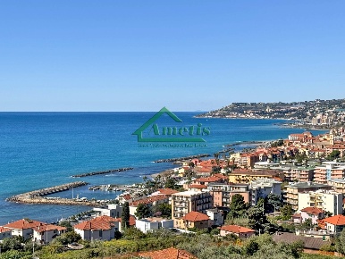 Foto Appartamento in Via San Stevi Inferiore, Santo Stefano al Mare